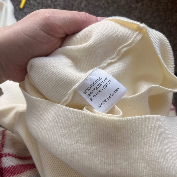 Merokeety Off the Shoulder Long Sleeve Cream Midi Dress - Picture 10 of 10